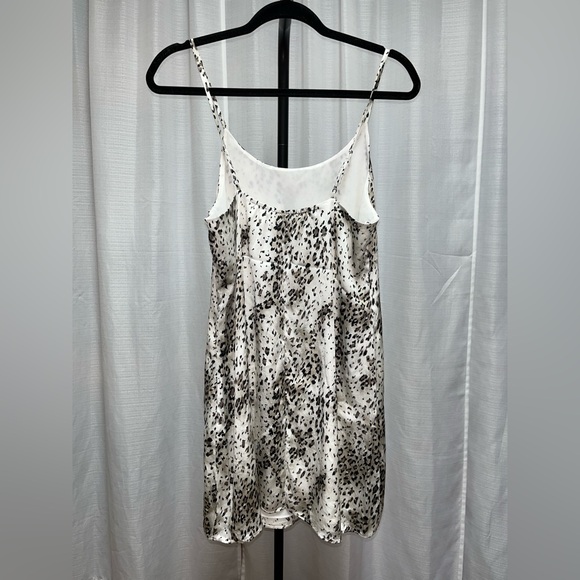 Alice + Olivia silk animal print slip dress | size Small - Picture 3 of 4